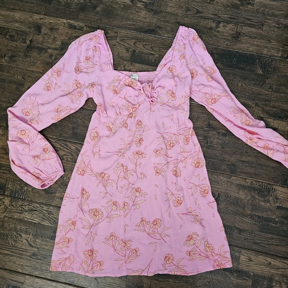 Billabong Dresses & Skirts - Billabong womens dress size XS
